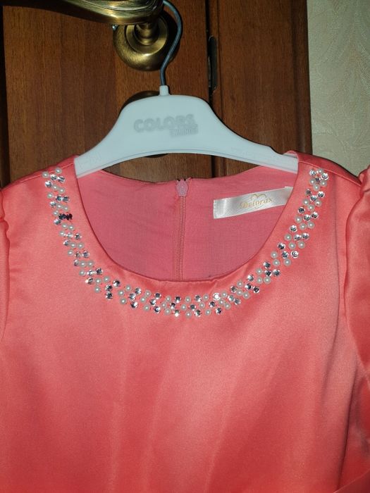 Продам нарядное платье