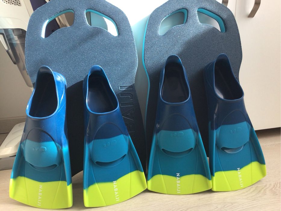 Приспособления за плуване- плавници, дъска и буй