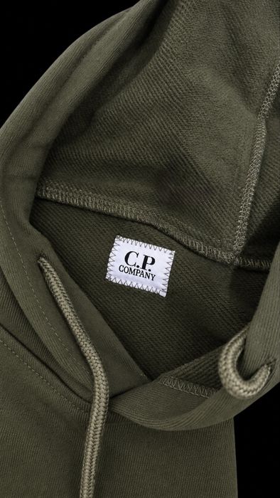 худи C.P. Company olive green