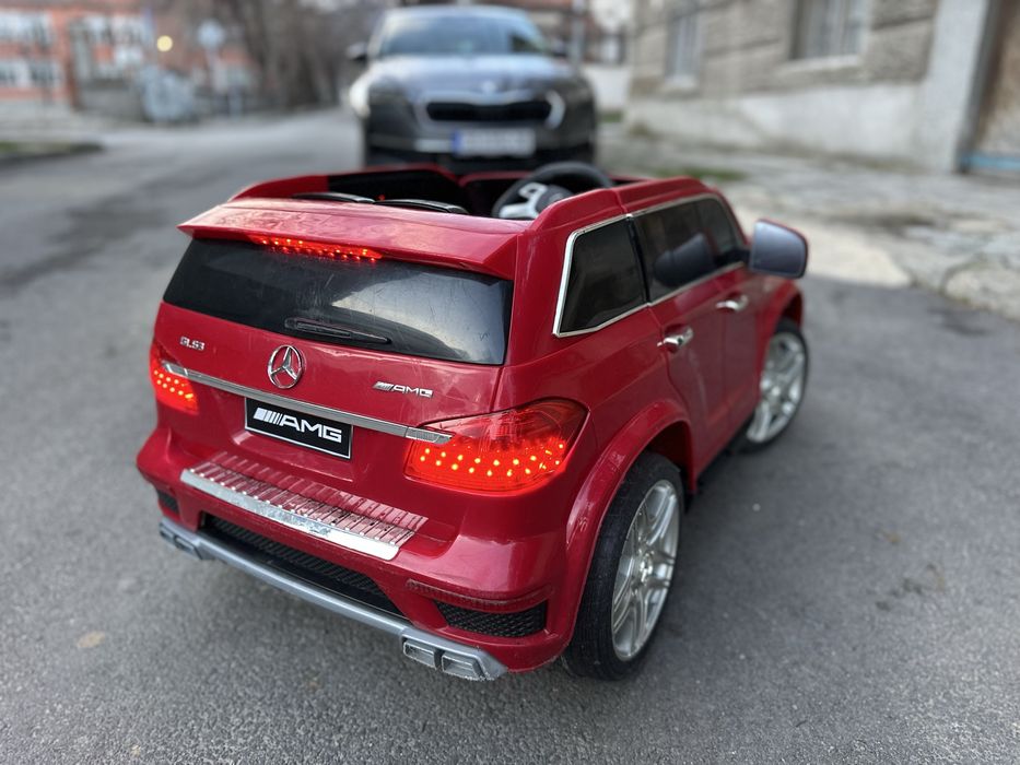 Детска електрическа кола