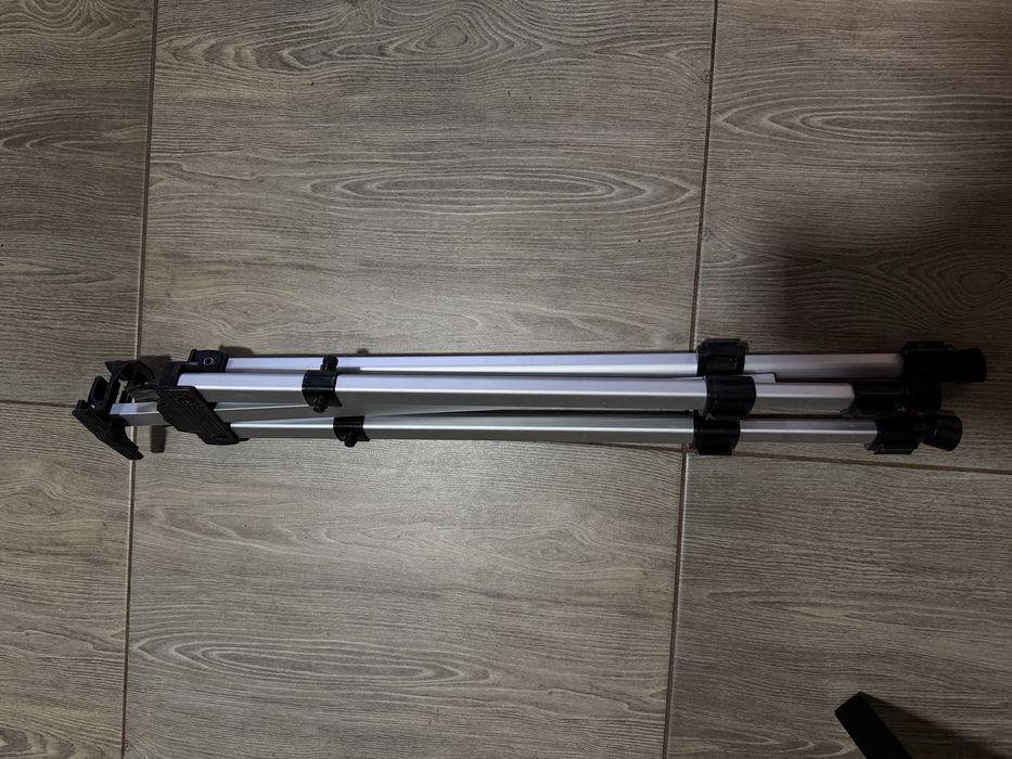 Trepied camera ajustabil