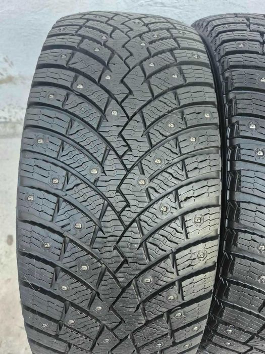 255/55R20 Pirelli Ice Zero