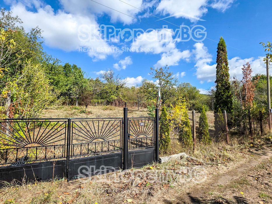 Продава се Парцел в с. Очуша, Област София-област - 735 кв.м за 36 €/кв.м - Снимка #2