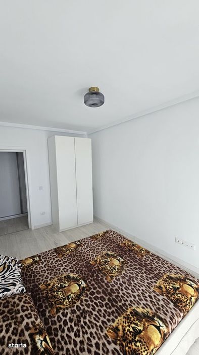 Închiriez Apartament 3 camere -Direct Proprietar- Rezidențial Vest