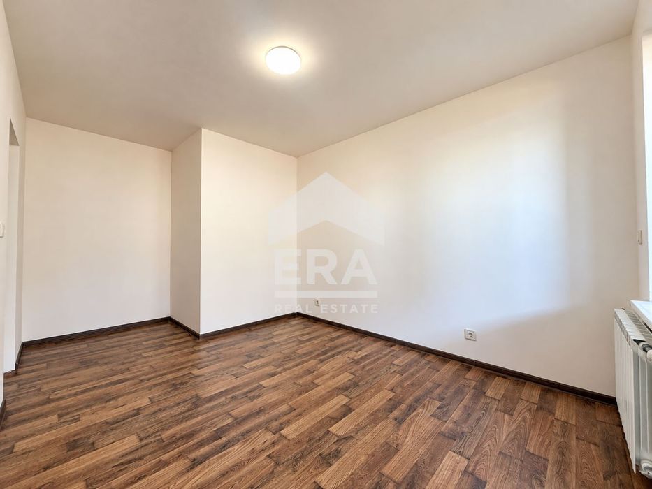 Продава се Тристаен апартамент в София, Люлин 10 - 117 кв.м за 2983 €/кв.м - Снимка #4