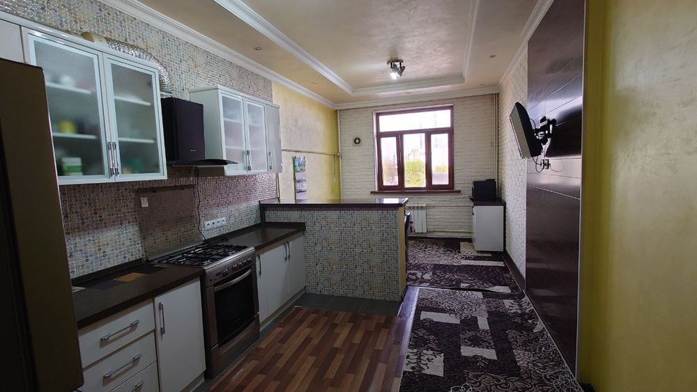 Продается квартира в центре. Малика, Лабзак, Минор, (П)