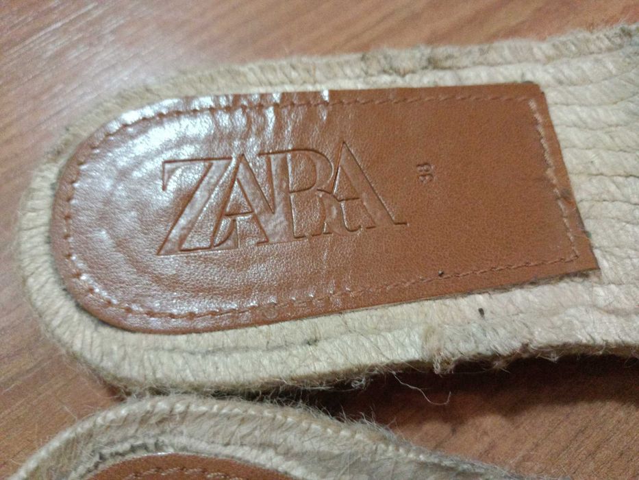 Slapi Zara din rafie