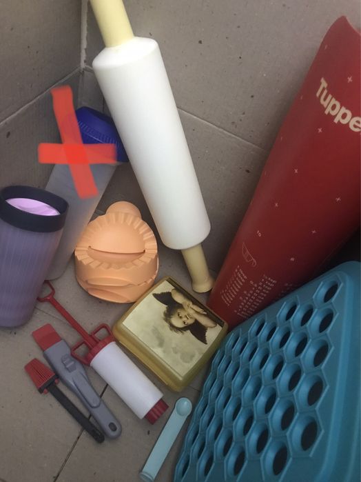 Коробка с Tupperware все за 10000тг
