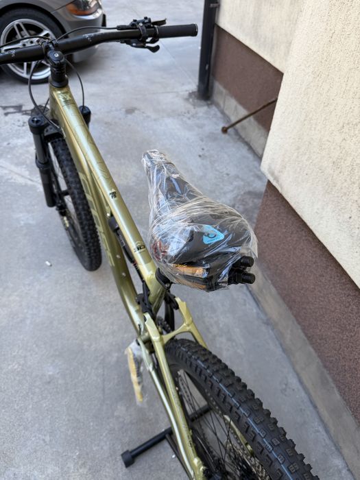 ЧИСТО НОВ Full Suspension Cross RTX 29" (Khaki) – Юбилеен модел (1x12, RockShox)