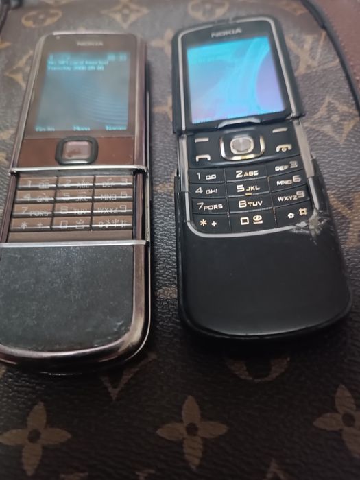 Assalom alekum Telefonlar sotiladi  Original 8600 Luna Va 8800 China