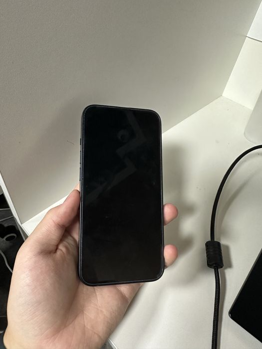 IPhone 13 бу продам