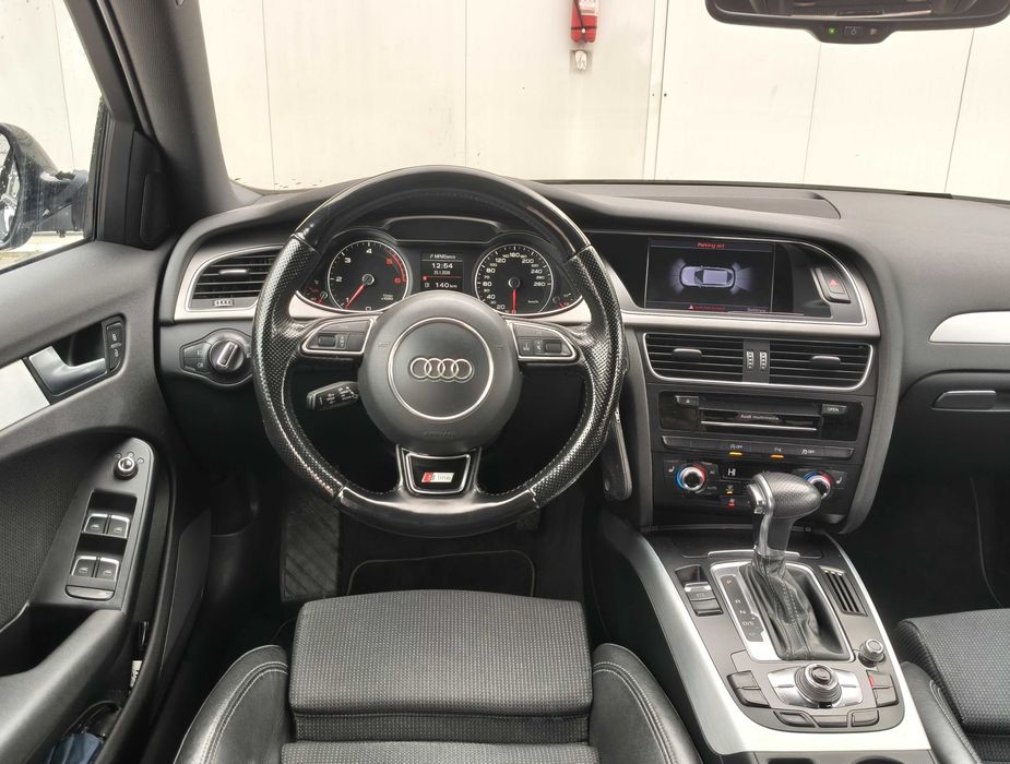 Audi A4 B8.5 / 2.0 TDI 143 CP / S-line / Piele / Euro 5 / Facelift