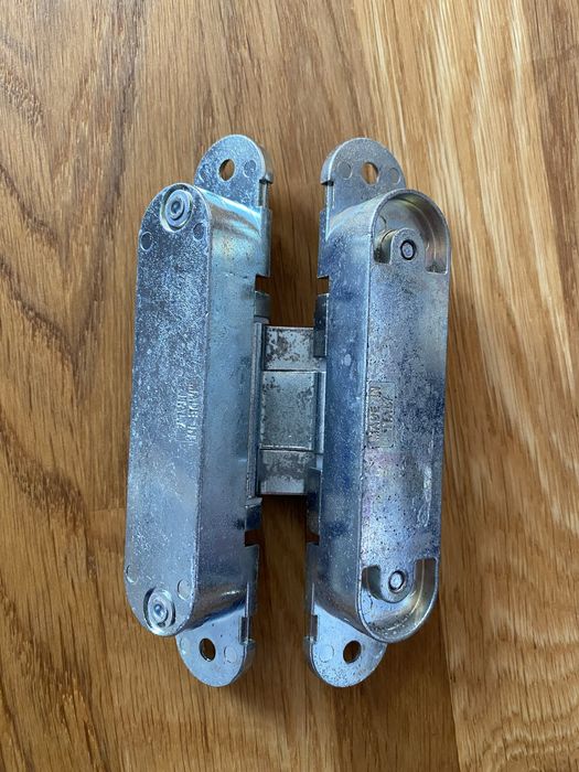 Панти за врата Италия