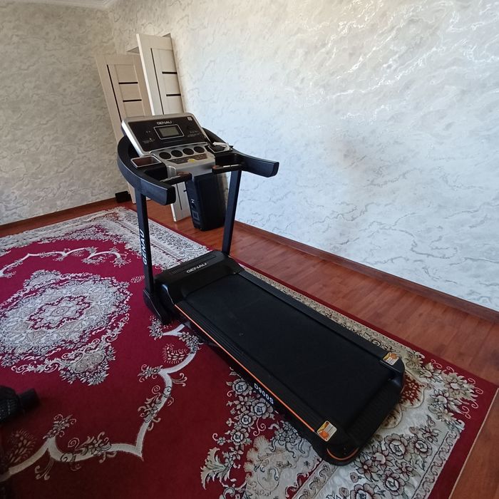 Продам беговую дорожку