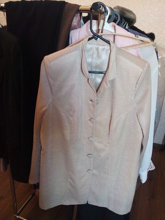 «Arzon narxda» Ayollar uchun kiyim hammasi birga 60 ming som