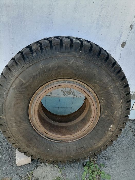 Продам колесо на ПТС 9--12
