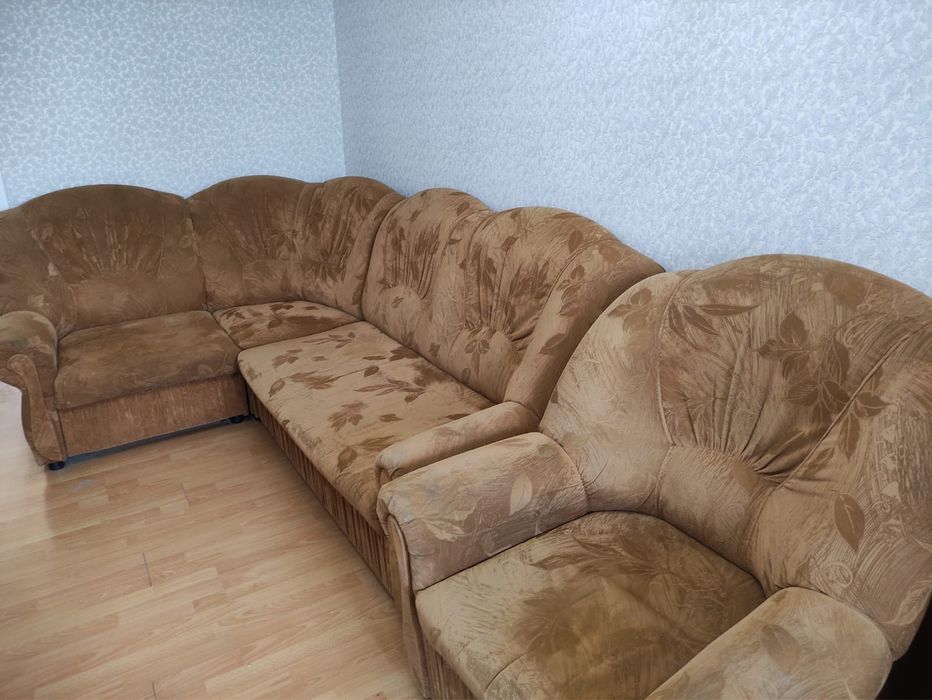 Продам диван самовывоз