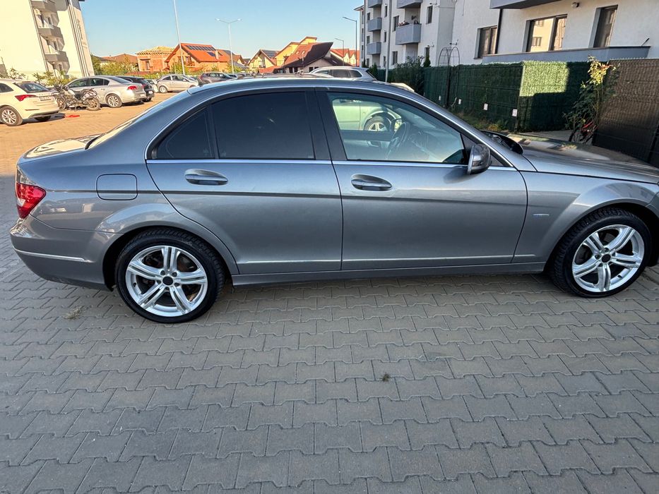 MERCEDES-BENZ C-Class 2011 — imagine 5