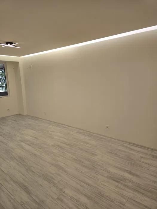 Двустаен апартамент в жк. Христо Смирненски