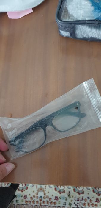 Оправа чёрного цвета