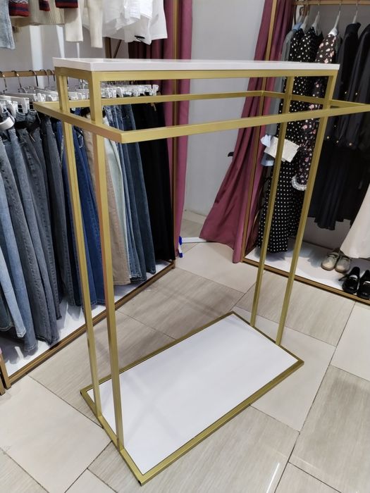 Рейлы Вешала стойки Есть В Наличии