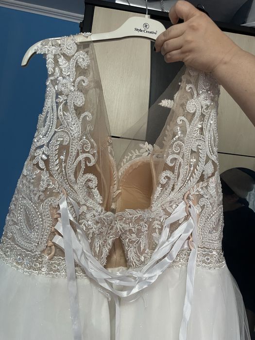 Vand rochie de mireasa