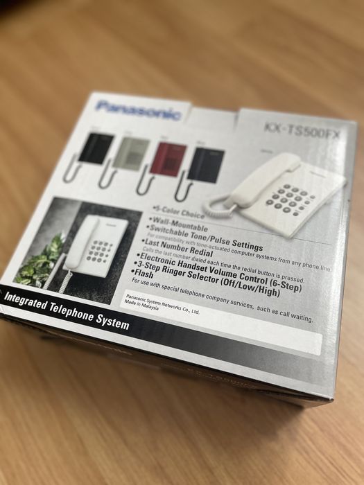 НОВ Телефон Panasonic KX-TS500FX