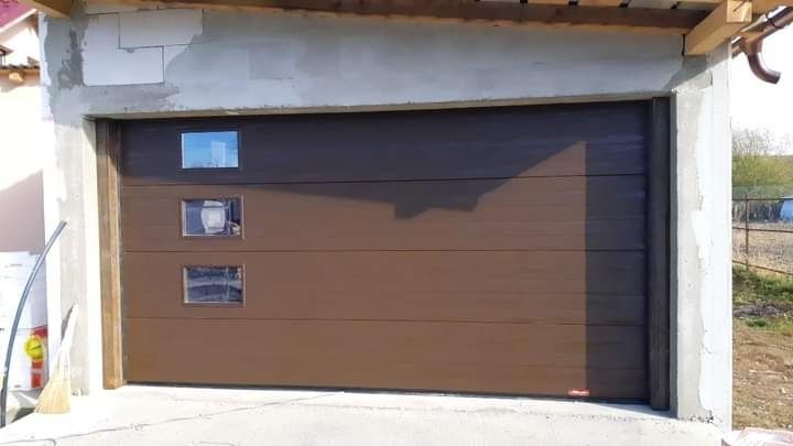 Usi de garaj, rulouri exterioare