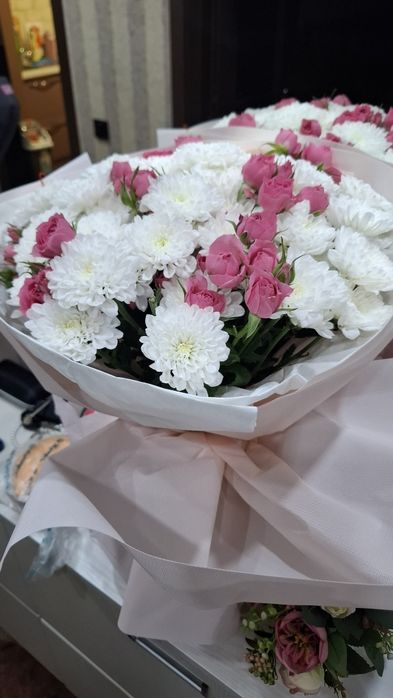 Продам готовые букеты цветов