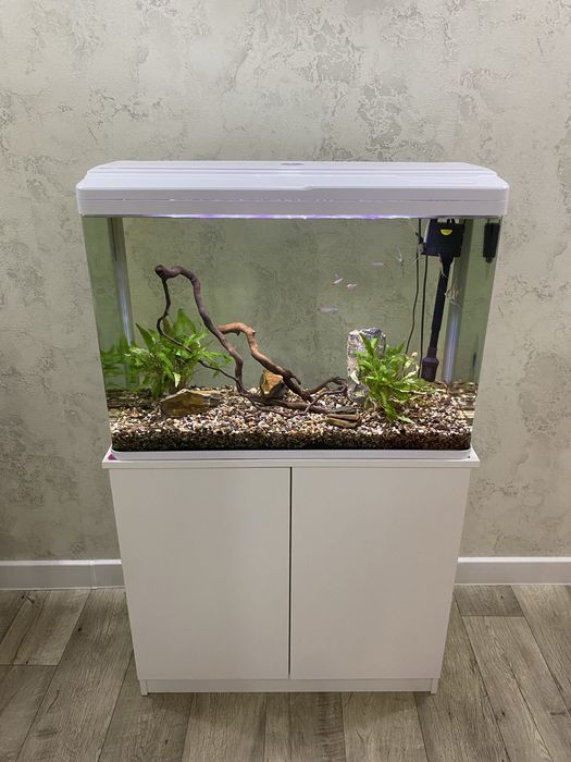 Аквариум с подставкой