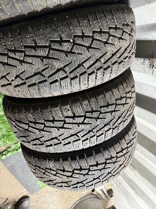 Продам шины в хорошем состоянии