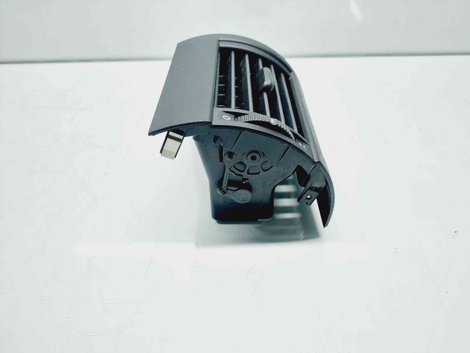 Grila aerisire stanga Volkswagen Fox (5Z1, 5Z3) [Fabr 2003-2011] 5Z0