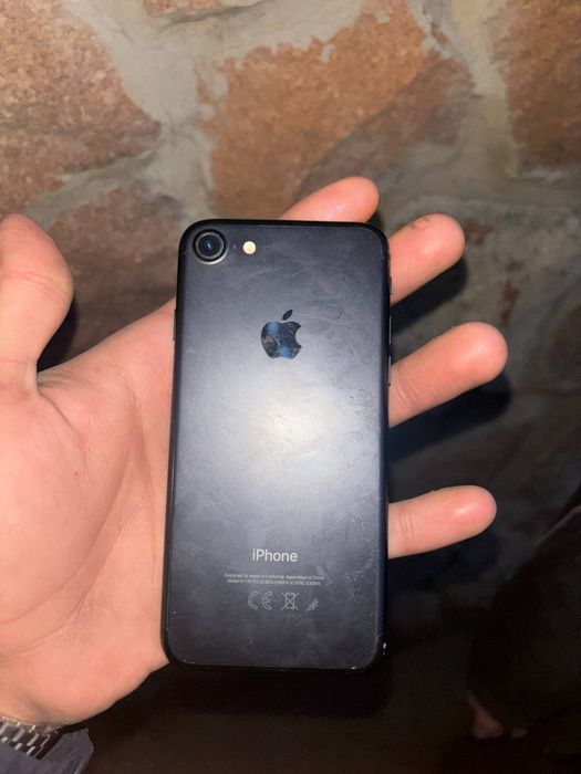 Iphone 7, 32гб, 72% батарея