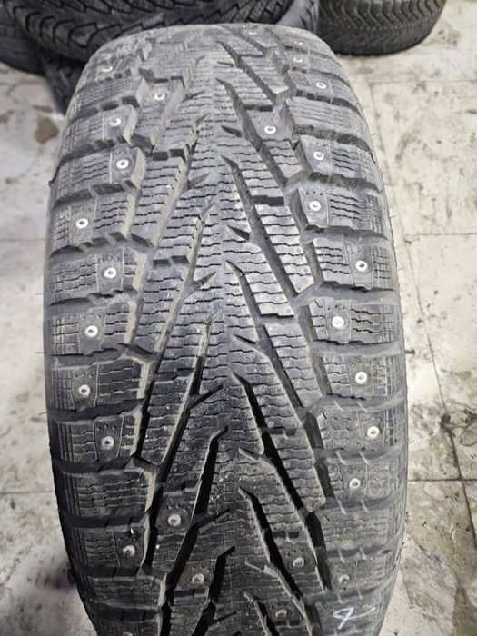 Шина шипованная 235 55 на 19