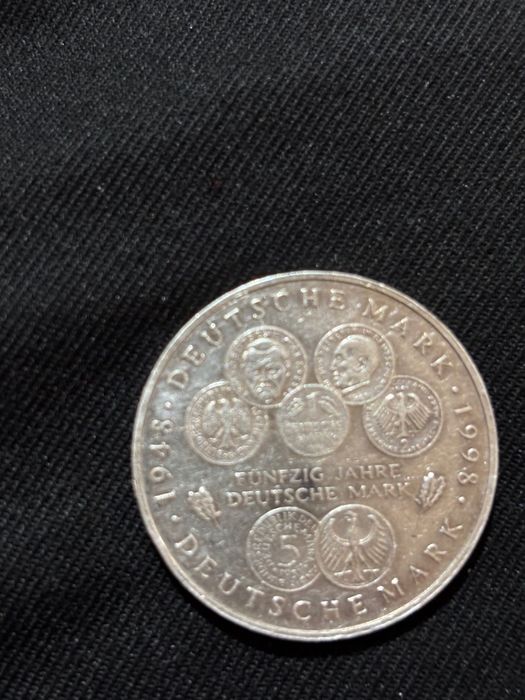 Монета 10 дойчемарки