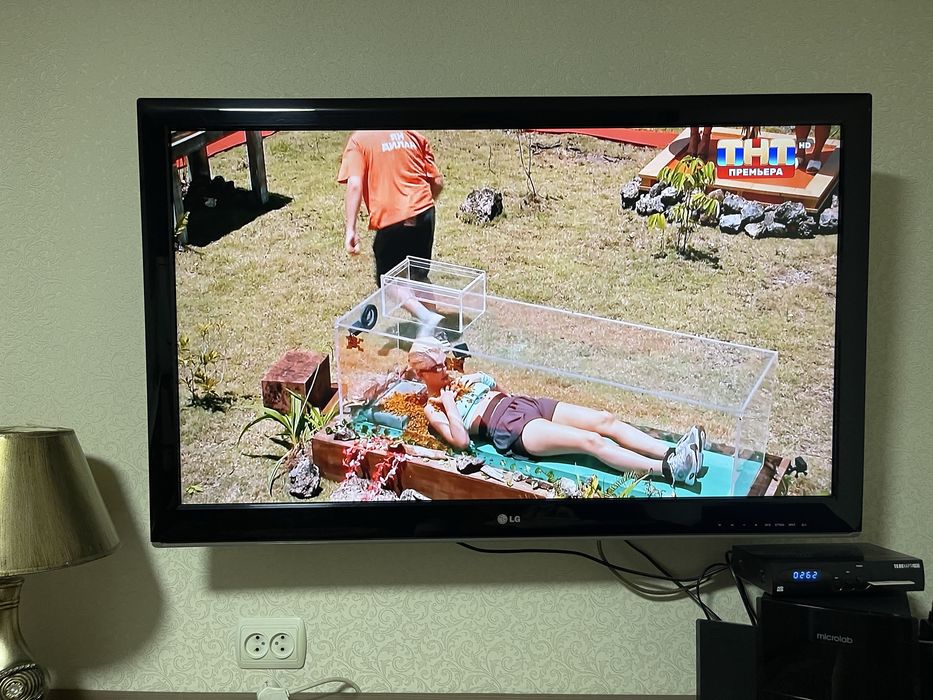 Телевизор LG 117 диагональ 46 дюймов