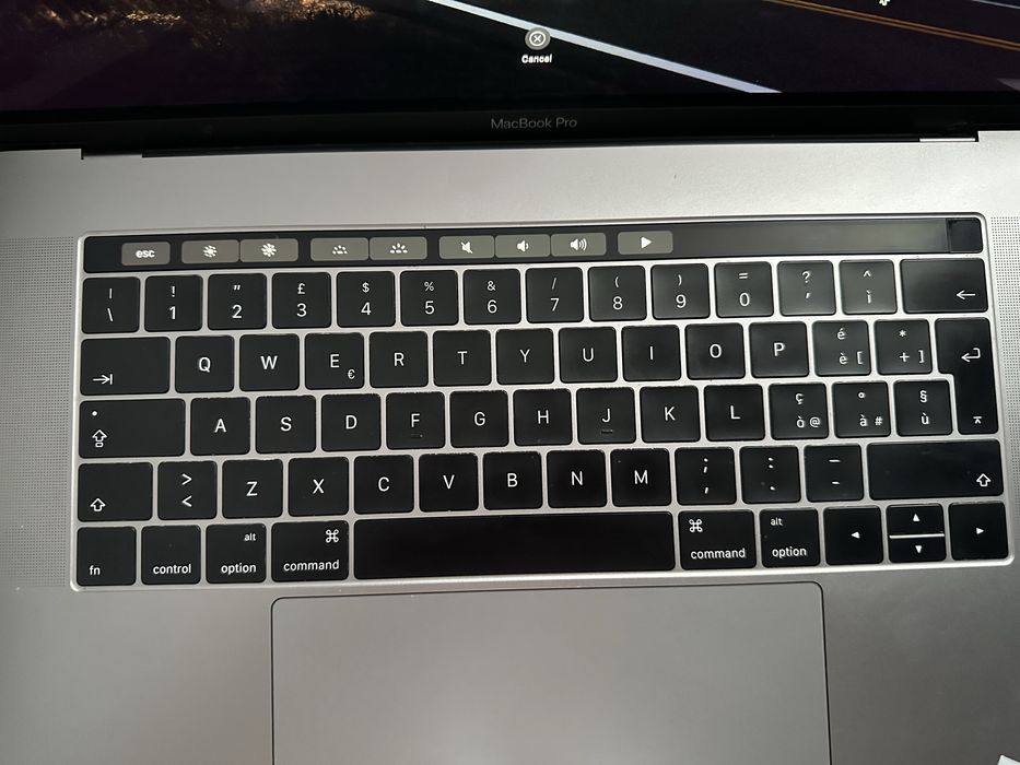 Macbook Pro 15” 2016