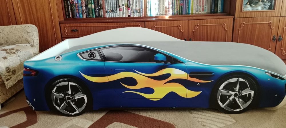 Кровать детская !
