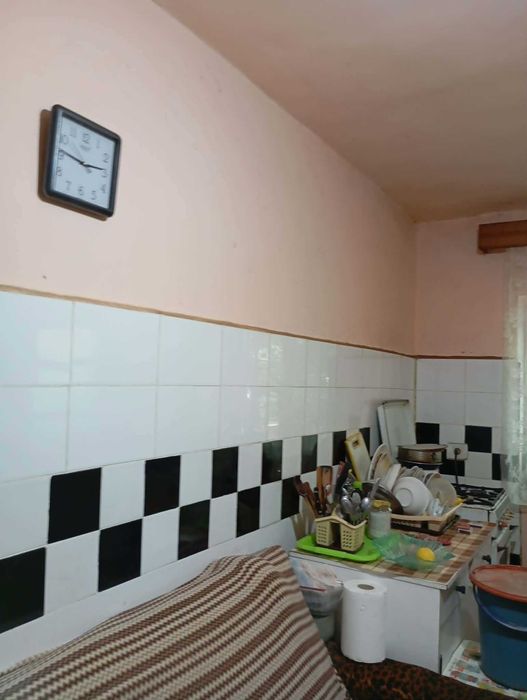 Vila cu etaj de vanzare in sat Ciuturesti, comuna Odobesti, Judetul Bacau