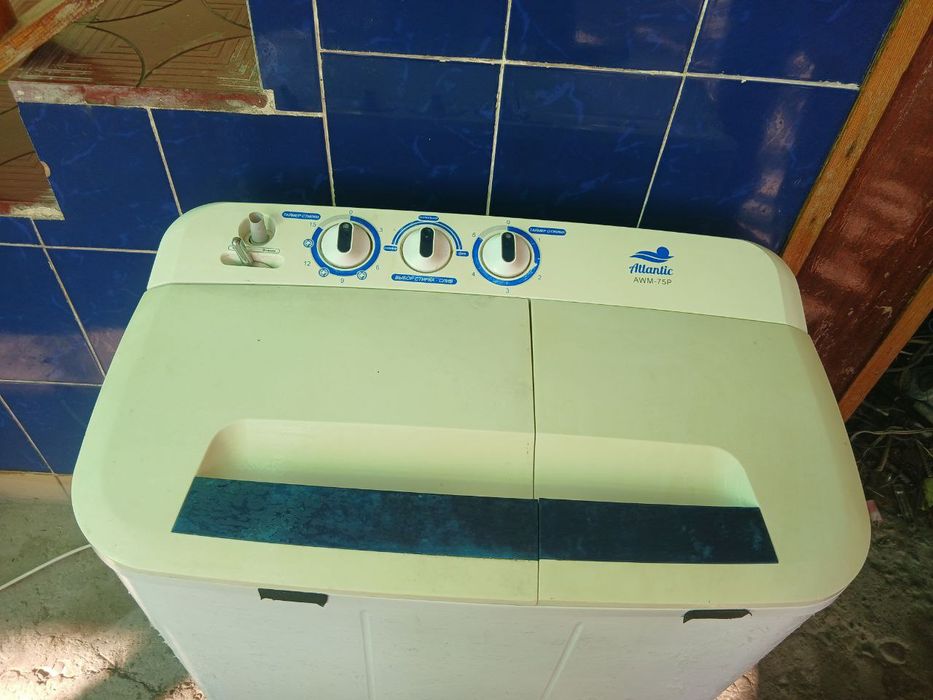 Продам стиральную машину пол автомат хорошо состоянии