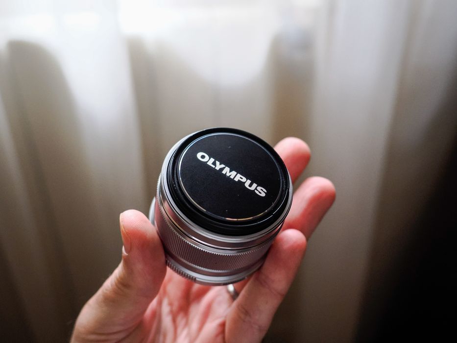 Olympus 25mm f/1.8 - Garanție 23.07.2027