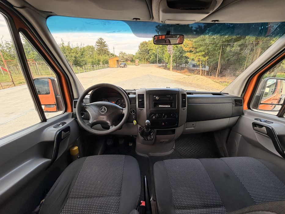 Mercedes Sprinter Doka 7 loc+ bena