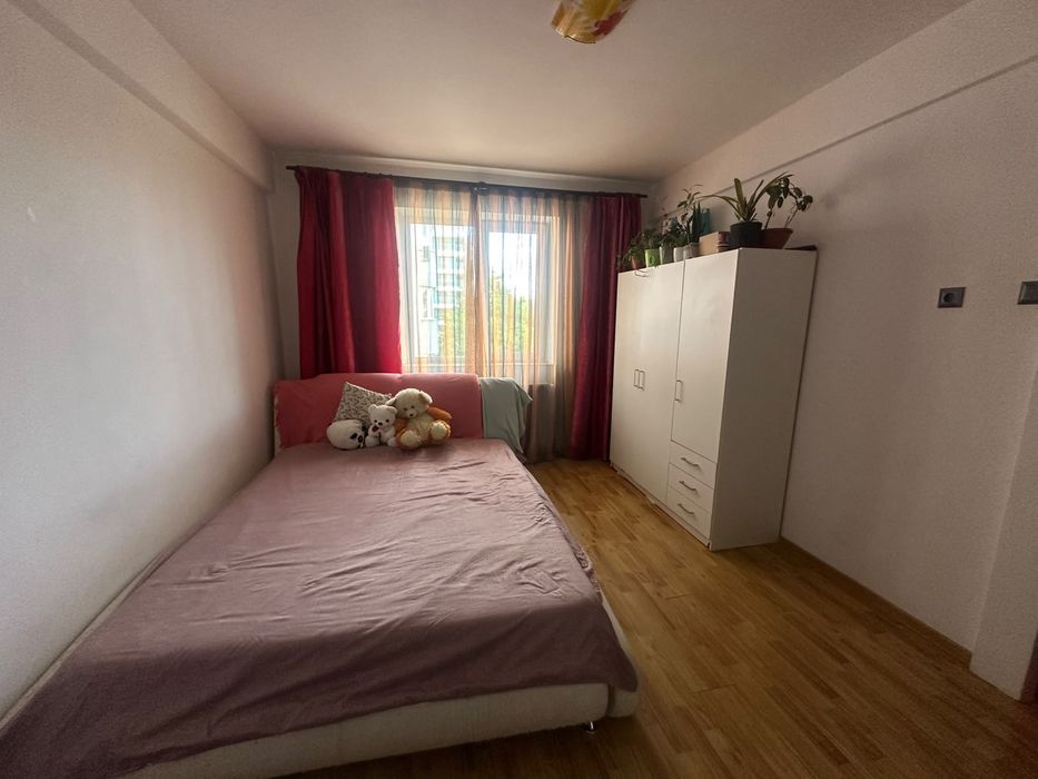 Proprietar – Apartament 2 camere, Podu Roș (5 min Palas), bloc fără bulină
