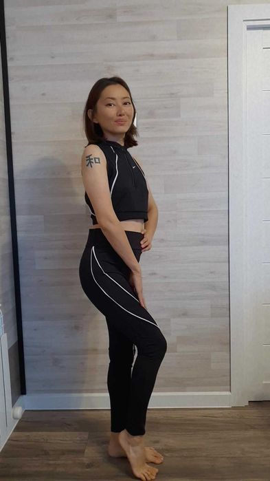 Продам спортивные костюмы