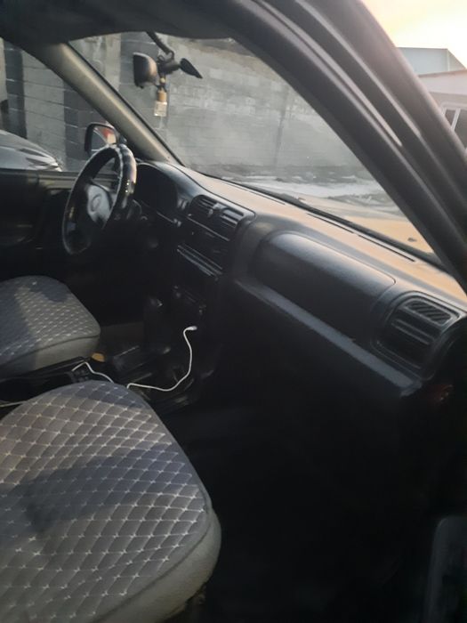 Продаю Opel Frontera 2002г