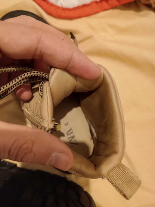 Ghetute Zara kids, nr 28