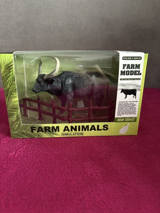 Figurină de animal de fermă