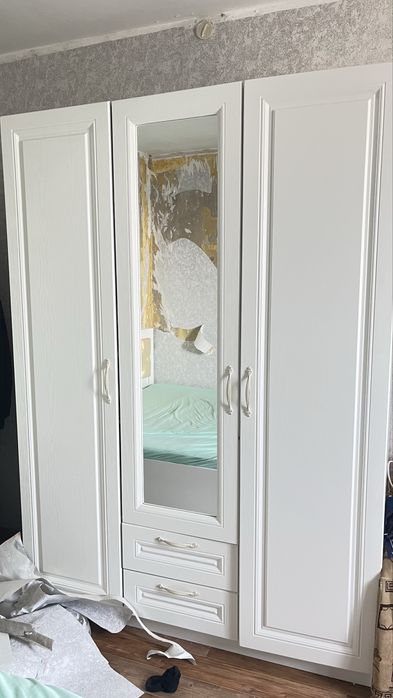 Спальный гарнитур