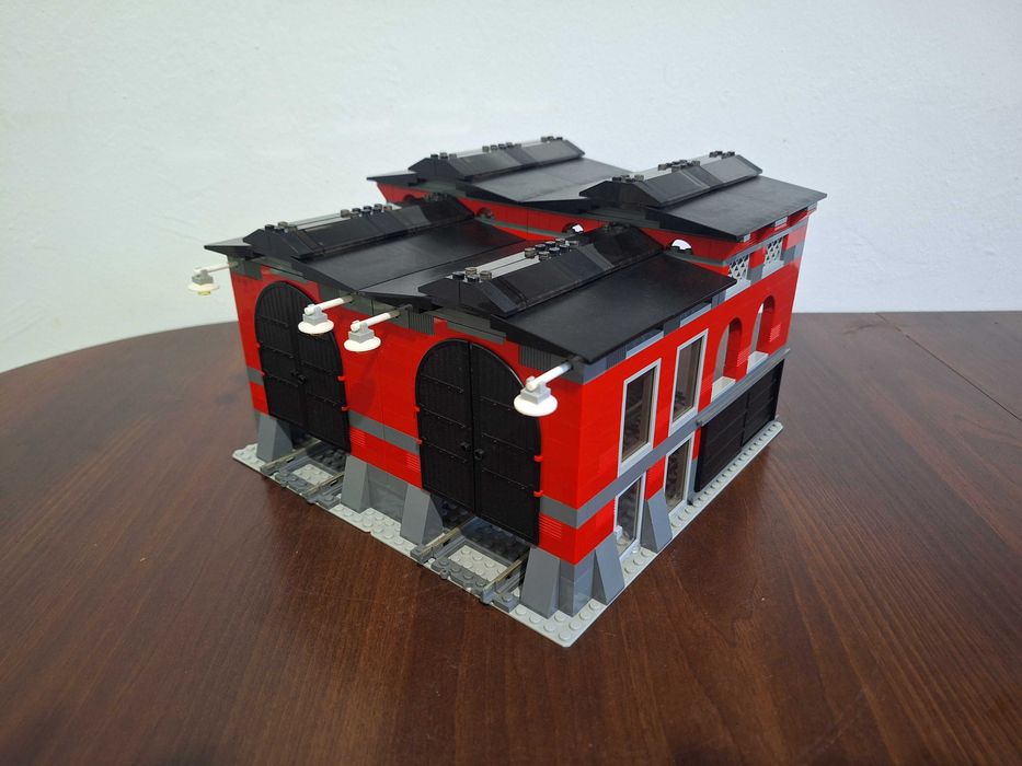 Lego 10027: Train Engine Shed