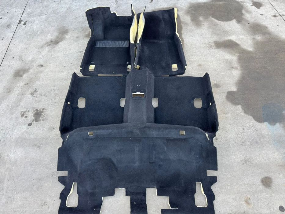 Mocheta podea interior mercedes b class w247